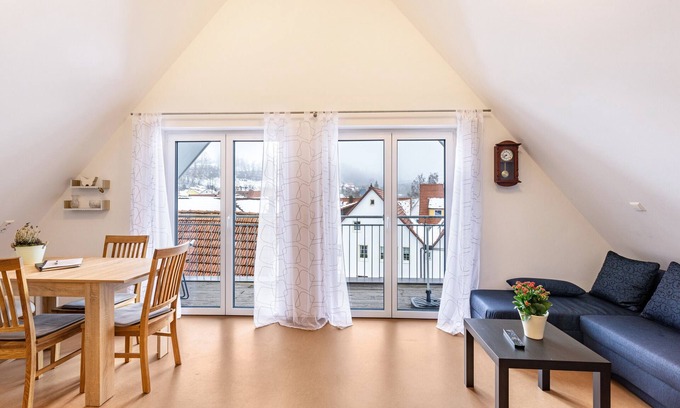 Gammertingen Apartment | Studio Apartment 'Hohenzollern' with Balcony and Wi-Fi