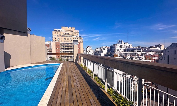 Recoleta Apartment | Studio apartment in Palermo with balcony and pool on the terrace