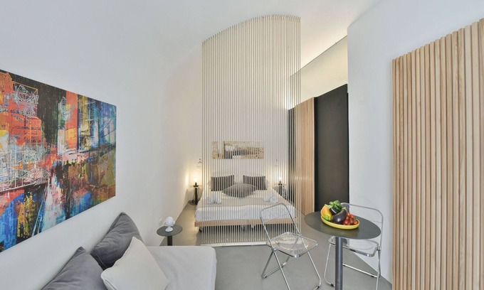 Ostuni Apartment | Studio Apartment “Voltabianca Suite” in Central Location with Wi-Fi