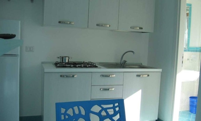 Marina di Pisciotta Apartment | Studio apartment with bathroom with sea view on the tourist port of Pisciotta