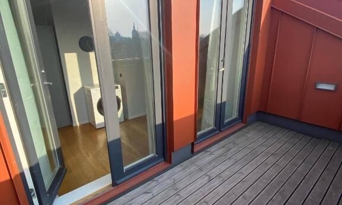 Kesklinn Apartment | Studio apartment with balcony and view to the old town