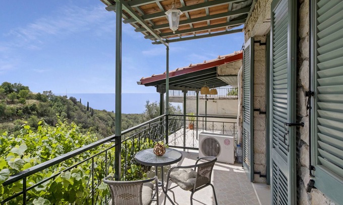 Drimonas Apartment | Studio Apartment 'With Sea View' with Sea View, Wi-Fi and Air Conditioning