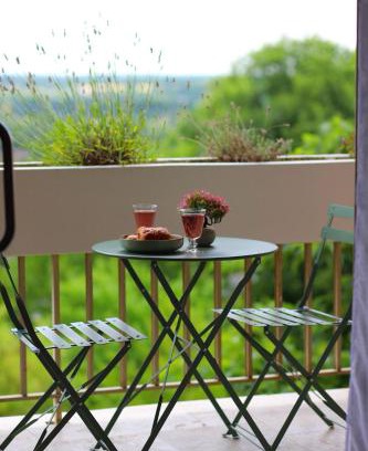 Montrichard Val de Cher Apartment | STUDIO au cœur des châteaux et du Zoo de Beauval