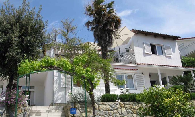 Rab Apartment | Studio Beautiful view of the harbor and old town