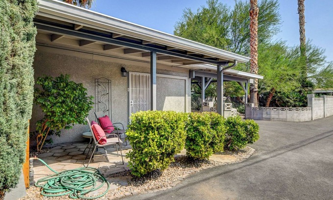 Las Vegas Apartment | Studio Bungalow.Long Term Stays