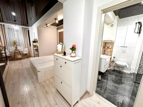 Galati Apartment | Studio Central Park
