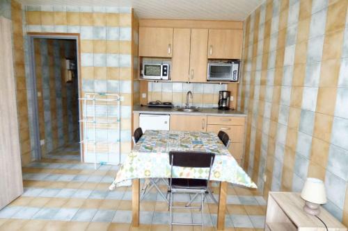 Brioude Apartment | Studio charmant dans Brioude – 25 m² avec terrasse et parking