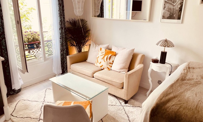 Notre-Dame-des-Champs Apartment | Studio chic & cosy Saint-Germain-des-Prés, Montparnasse, check in 24h/24