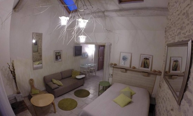 Milly-la-Foret Apartment | Studio confort garden