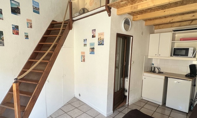 Gardanne Apartment | Studio en Plein Centre Ville