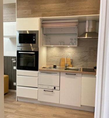 Lannion Apartment | Studio Flambant neuf Cocoon pour 2 sur Côtes de Granite Rose