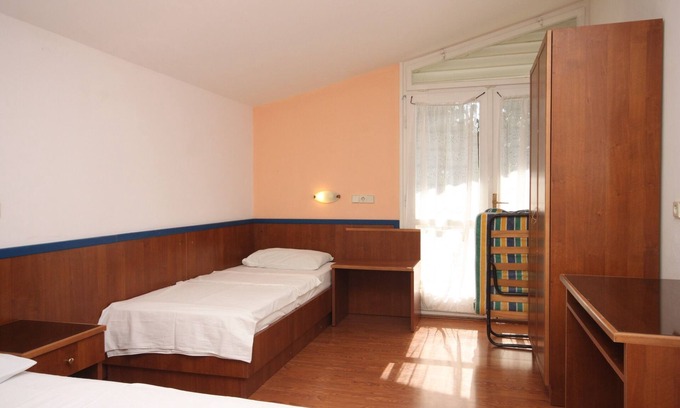 Drasnice Apartment | Studio flat with balcony and sea view Drašnice, Makarska (AS-3330-k)