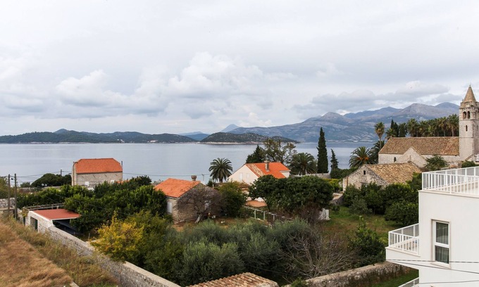 Lopud Island Apartment | Studio flat with balcony and sea view Lopud, Elafiti (AS-14013-a)