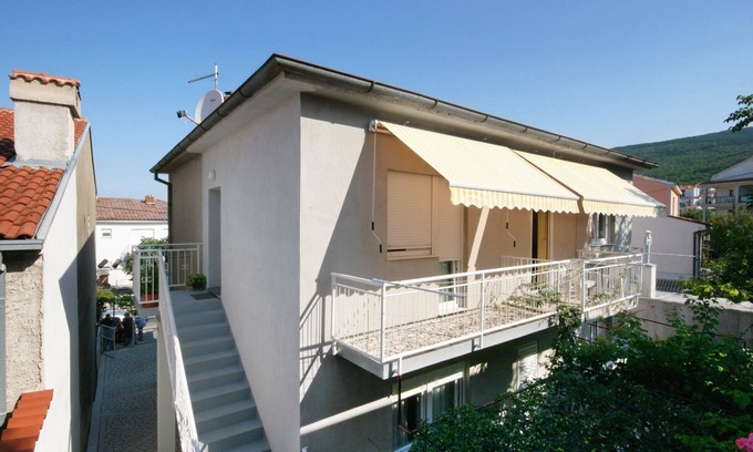 Selce Apartment | Studio flat with balcony Selce, Crikvenica (AS-5550-c)