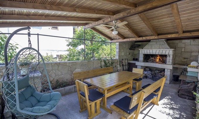 Cove Murtar Apartment | Studio flat with terrace Mali Lošinj, Lošinj (AS-20594-a)