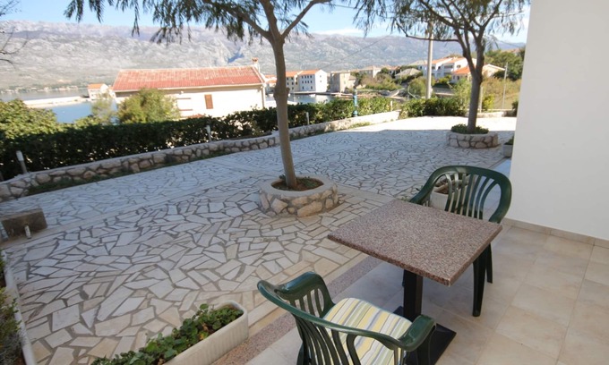 Vinjerac Apartment | Studio flat with terrace and sea view Vinjerac, Zadar (AS-3248-a)