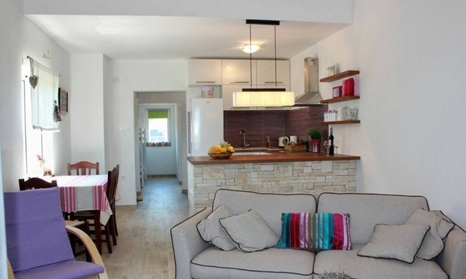 Zdrelac Apartment | Studio flat with terrace and sea view Ždrelac, Pašman (AS-8424-b)