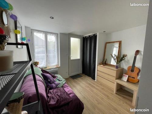 La Celle-sous-Gouzon Apartment | Studio fonctionnel