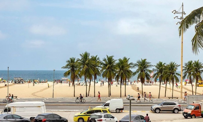 Leme Apartment | Studio front ocean view in Leme for 2 people