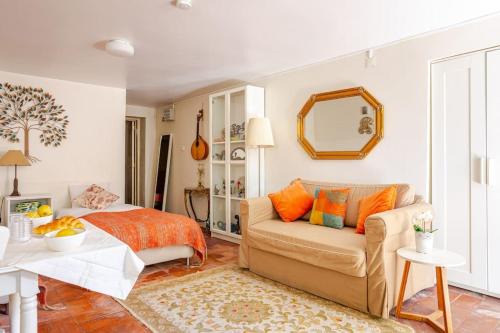 Lumiar Apartment | Studio & Garden
