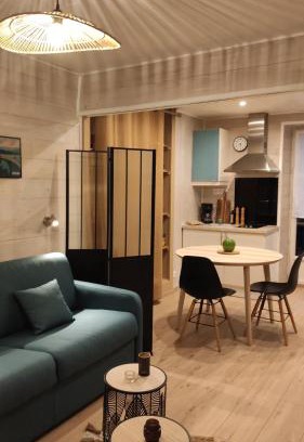 Clairvaux-les-Lacs Apartment | Studio GIMAZANE