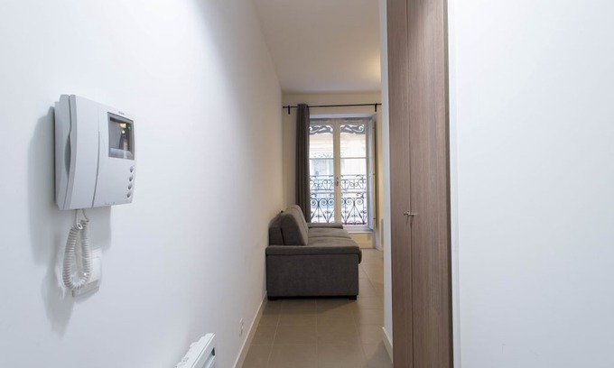 Les Grands Carmes Apartment | STUDIO Haussmannien Republique/Panier/VIEUX-PORT