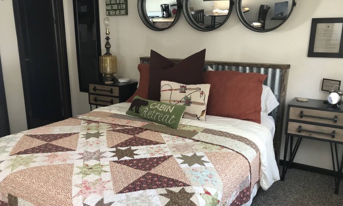 Gallatin Gateway Cabin | Studio Kitchenette w/ Queen bed on the Gallatin River. 22 mi from ski resorts.