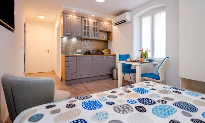 Rovinj Apartment | Studio Kris in Old Town