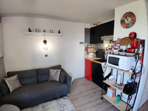 Pra Loup Apartment | Studio lumineux à Pra-Loup, proche pistes, galerie commerciale et parking privé. - FR-1-165A-109
