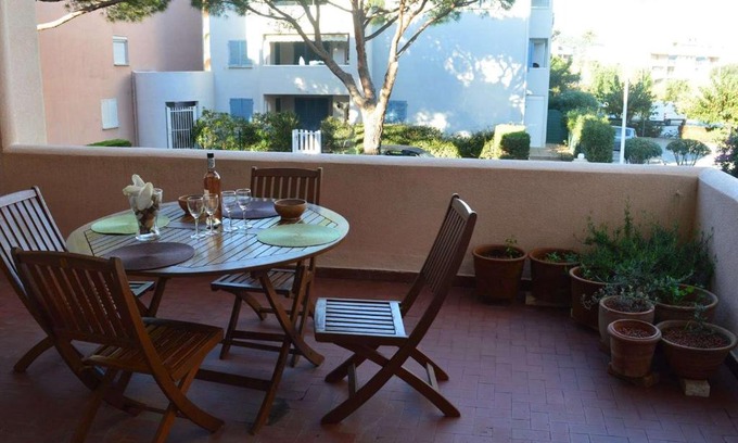 Cavaliere Apartment | Studio mezzanine 4 couchages à Cavalaire avec terrasse, ascenseur, lave-vaisselle et lave-linge - FR-1-226B-27