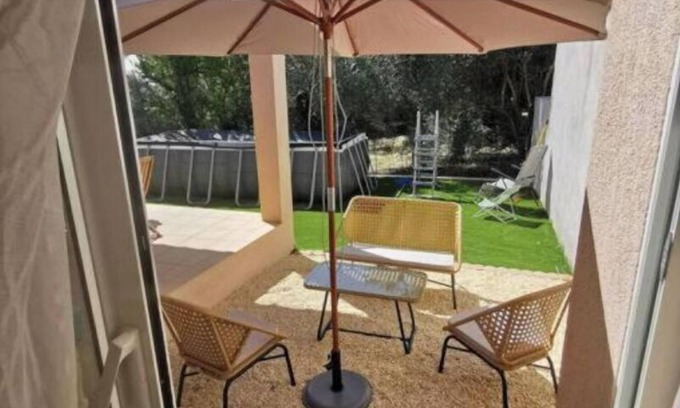 Gallargues-le-Montueux Apartment | Studio Neuf Proche Camargue