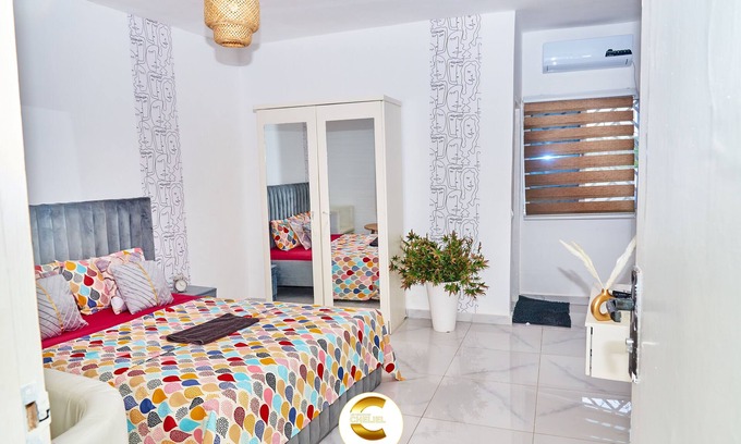 Yamoussoukro Apartment | STUDIO PICASSO