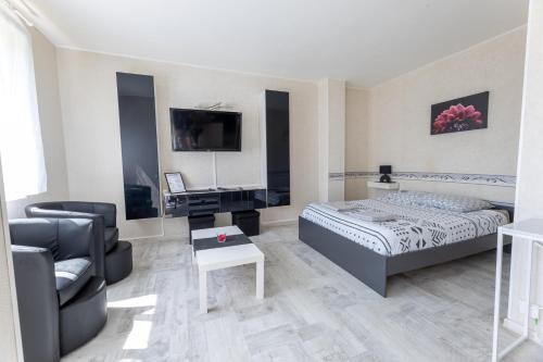 Parthenay Apartment | Studio Proche Gare Parthenay avec Parking