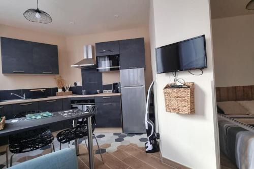 Chatel-Guyon Apartment | Studio refait à neuf classé 3 étoiles