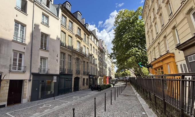 Saint-Victor Apartment | Studio Saint Victor