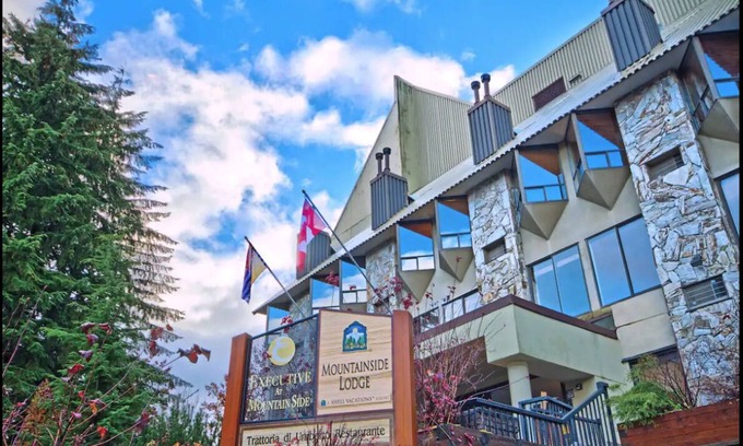 Whistler Village Resort | Studio Suite in the Heart of Whistler Village