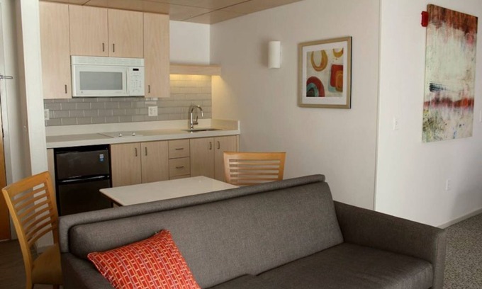 Sunnyvale Apartment | Studio Suite with Kitchen