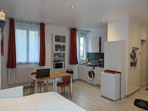 Bonneval Apartment | Studio Vue Loir, Centre-Ville