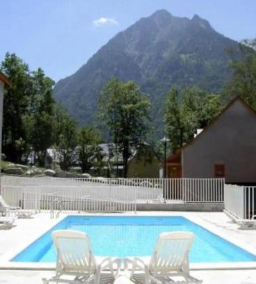 Cauterets Apartment | Studio vue montagnes RDC piscine