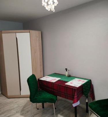 Gdansk Apartment | Studio w suterynie 15 min centrum