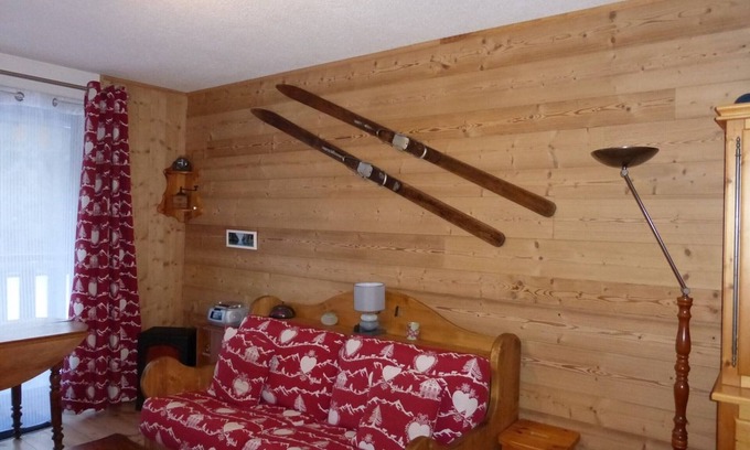 Barcelonnette Apartment | Studio with balcony in Barcelonnette, sleeps 4