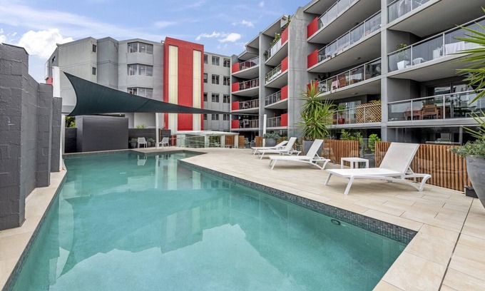 Bowen Hills Apartment | Studio with Balcony Access in Central Bowen Hills
