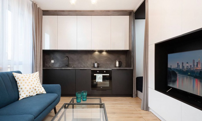 Rakowiec Apartment | Studio with Double Bed and Balcony | Księcia Trojdena