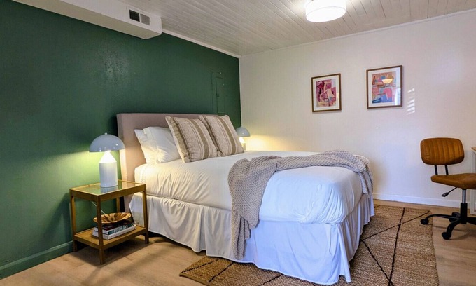 Pleasant View Apartment | Studio with Private Entrance & Bath| Backs to NREL