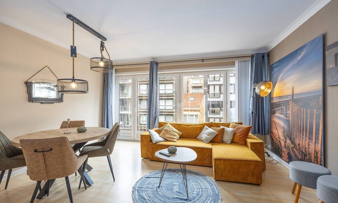 Middelkerke Apartment | Studio with sleeping area