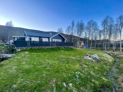 Hol Municipality House | Stugu - Koselig hytte med sentral beliggenhet
