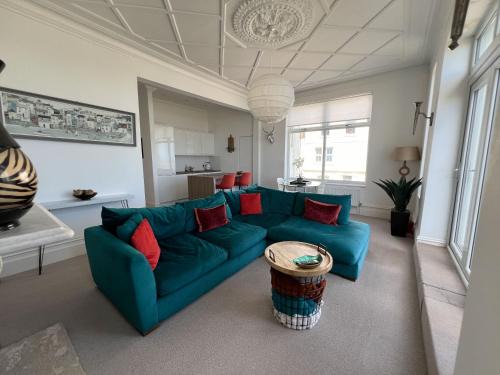 Littlestone-on-Sea Apartment | Stunning 2 Bed Apartment with Sea Views