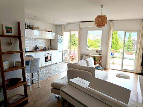 Cimiez Apartment | Stunning 2 bedroom apartment with Terrace and Sea view, Nice Cimiez Liberation