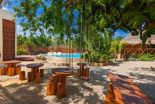 Tulum City Center Apartment | Stunning 6 Private Villas & PH/Wifi/AC/Pool/Gym.