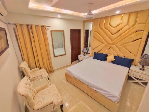 E-11 Sector Apartment | Stunning and Peaceful 1BHK,Free Parking + WIFI